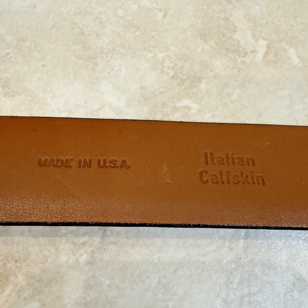 Allen Edmonds Italian Calfskin Leather Belt 44/110 Brown Perforated USA Brass 1" - Picture 7 of 8
